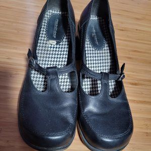 Mary-Jane Blocky Heels Black Size 12